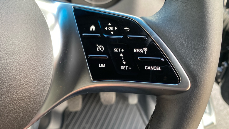 Mercedes-Benz Sprinter 315Cdi L2 Diesel Rwd 3.5t H2 Select Van